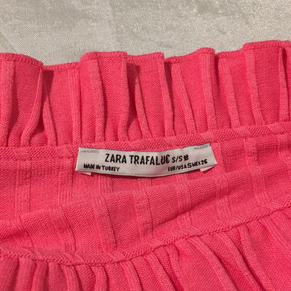 Zara Trafaluc Off The Shoulder Ruffle Ribbed Tee - Picture 5 of 6